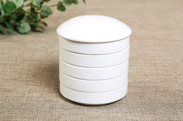 Set of five small ceramic paint dishes with lid 02